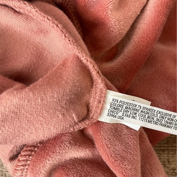 Soma Weekend Velvet Pink Pullover Sweater Size XS - Picture 4 of 4